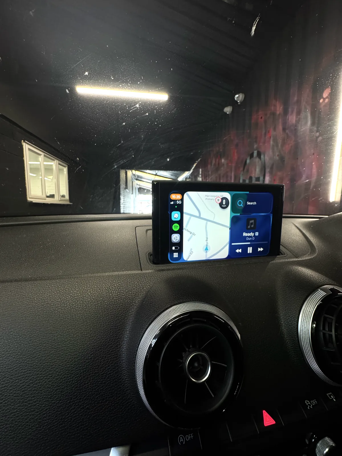 Apple CarPlay by Secure Customs